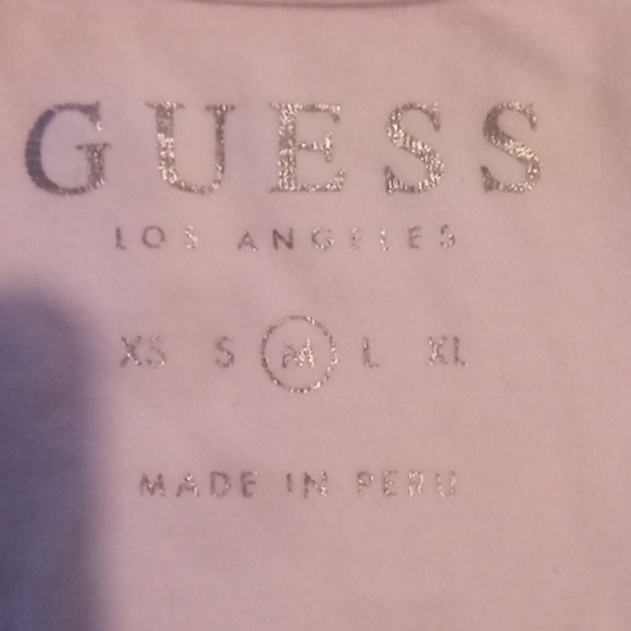 Clothes - Picture 3 of 4